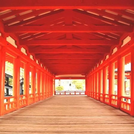 Oyado Tsukiusagi Hatsukaichi Exteriör bild